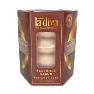 MYDŁO W KOSTCE TWIST DLA KOBIET PERFUMOWANE (4 x 45 g) 180 g - LA DIVA